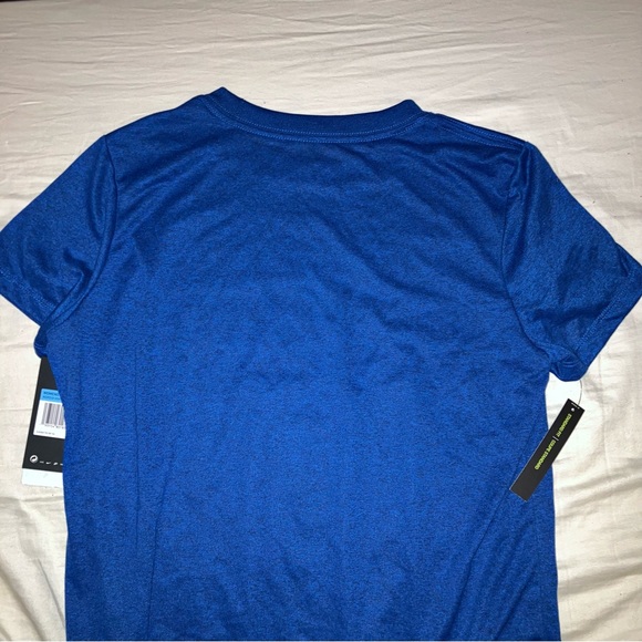 Nike Women’s Blue Dri-FIT Legend T-Shirt NWT Sz Medium - Picture 3 of 8